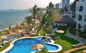 Playa Caracol Hotel & Spa
